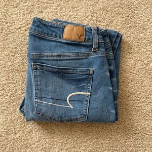 American Eagle high rise skinny jean